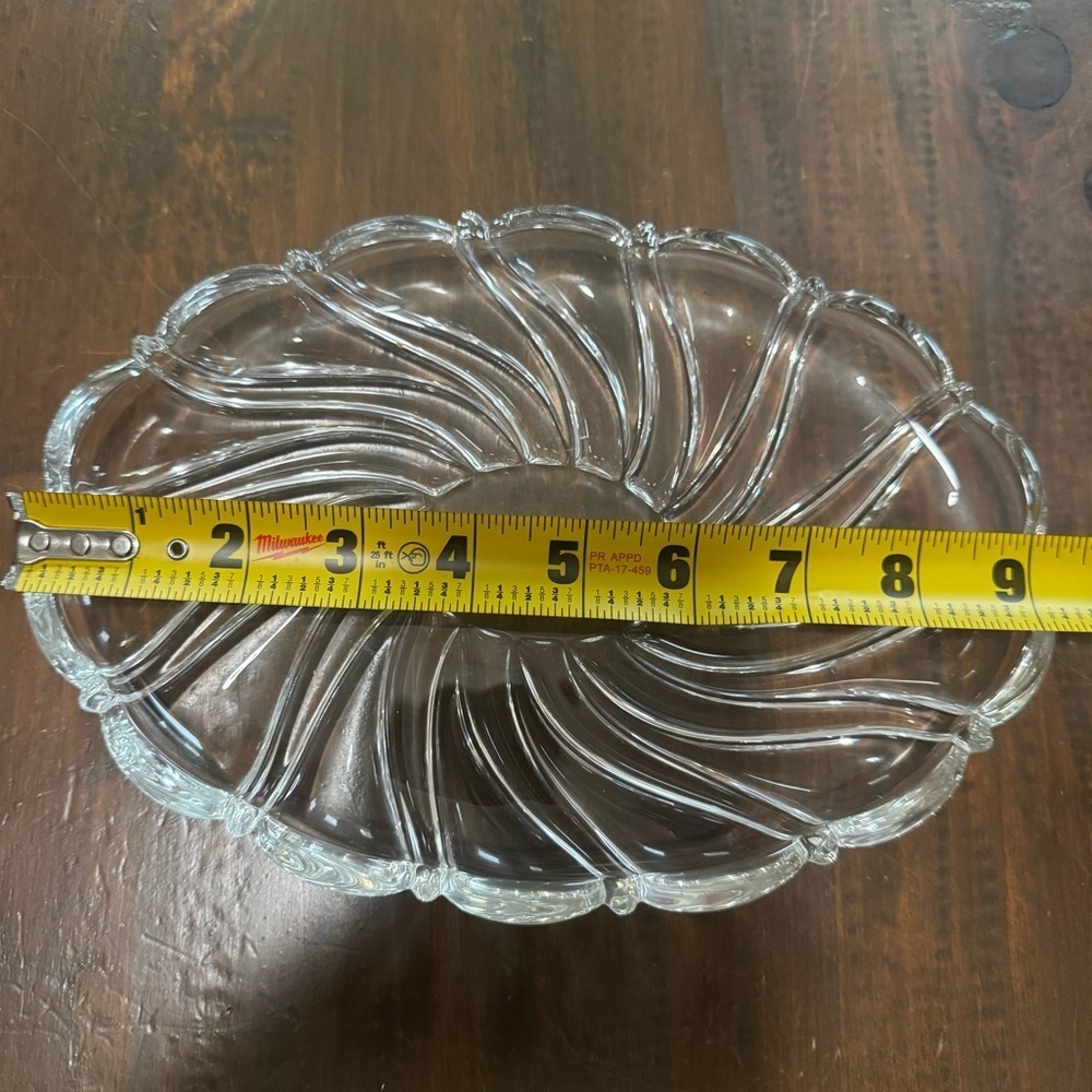 9 1/4" Mikasa Peppermint Swirl Dish ~ Oval Candy Trinket Sweet Meat Clear Tray - Picture 8 of 9